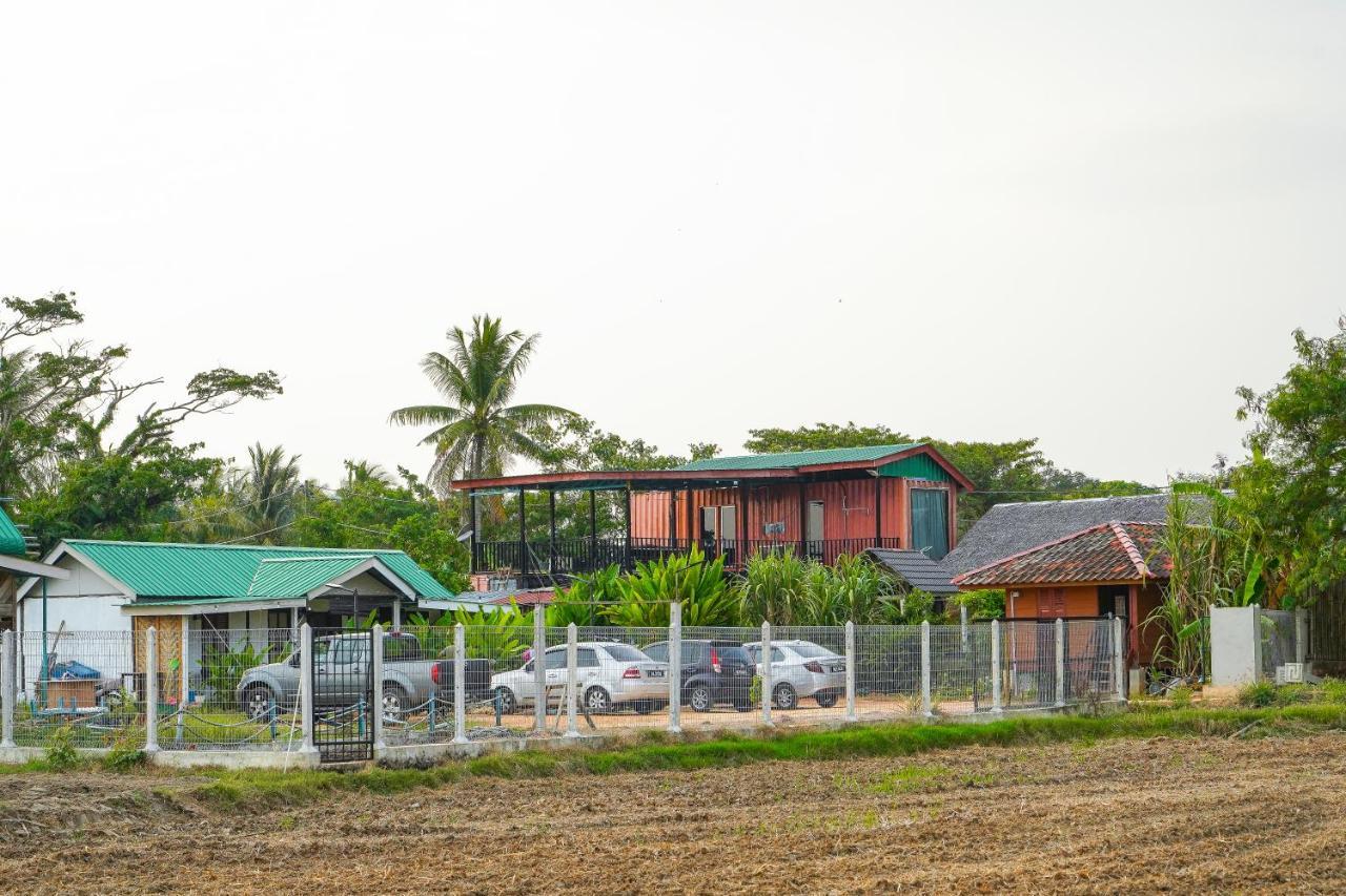 Dangau Sala D'Kontena Alor Setar Eksteriør bilde