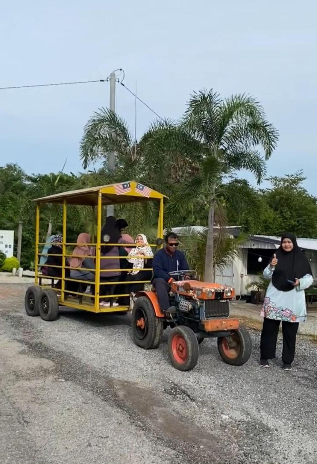 Dangau Sala D'Kontena Alor Setar Eksteriør bilde